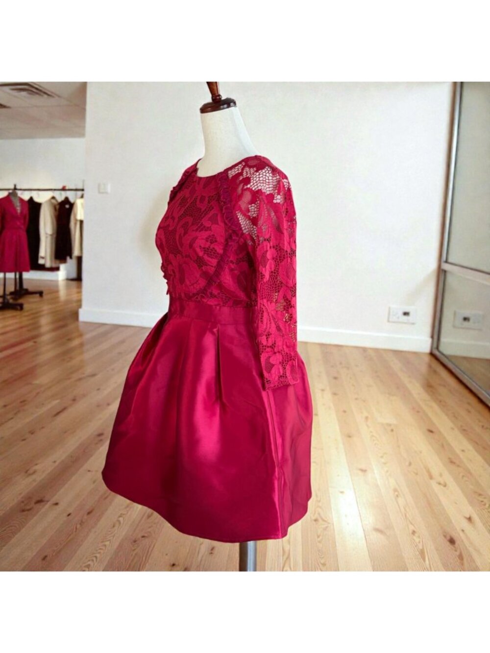 Little Mistress London Dress US 6 Petite Red Lace Fit Flare Prom Cocktail Party - Picture 5 of 14